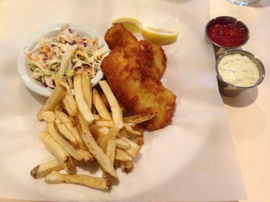 Good old fish 'n' chips with cole slaw. The fish was perfectly done with a crunchy crisp outside, and tender and flaky inside.