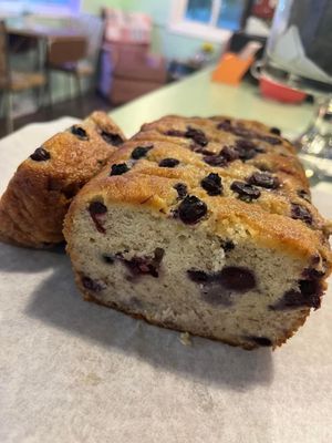 Homemade blueberry banana bread