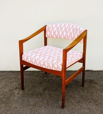 Check out this reupholstered mid-century chair! Call us to talk about your next project! (919) 848-3848