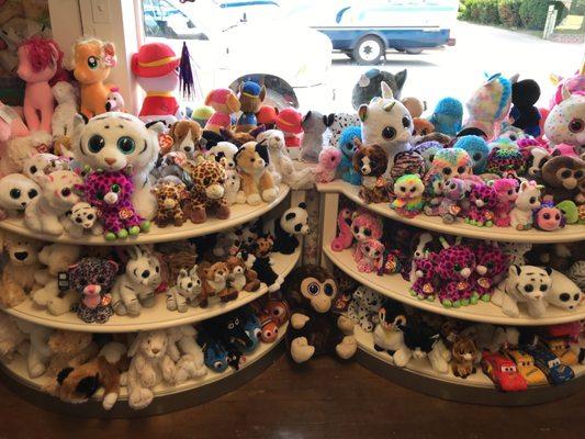 My kids are freaking out! It's beanie boo heaven in here!!