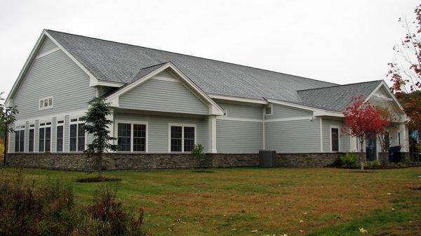 This is a broader view of the library building for the collegiate town of Orono, Maine.