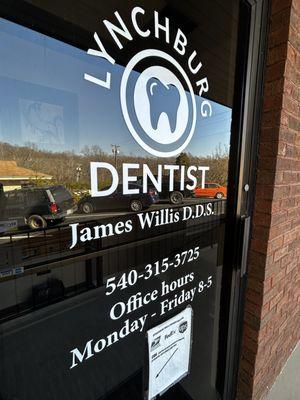 Lynchburg Dentist