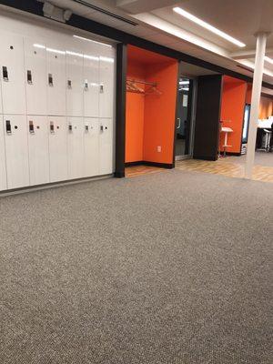 They have lockers for you here, also a place for kids to sit and played on iPads while the mom worked out!