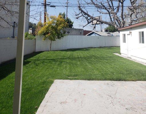 Edwin Deras Lawn and Garden