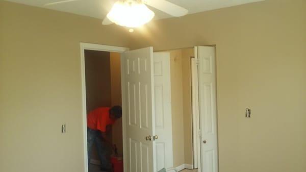 Lee's Painting and Drywall