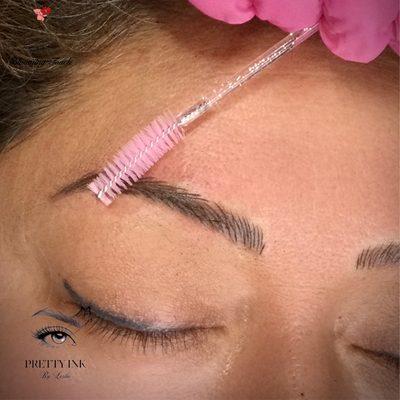 microblading,