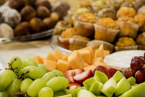 Enjoy breakfast and snacks each day of class included in the cost of tuition!