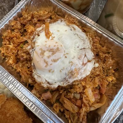 C3. Kimchi Pan-Fried Rice ()