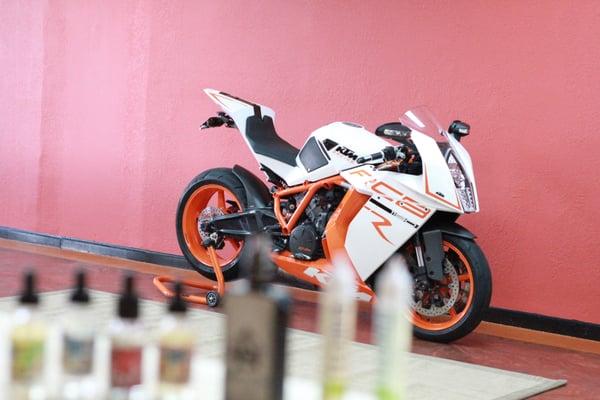 And that RC8R bike doe!