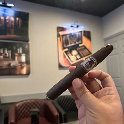 Jekyll and Hyde cigar