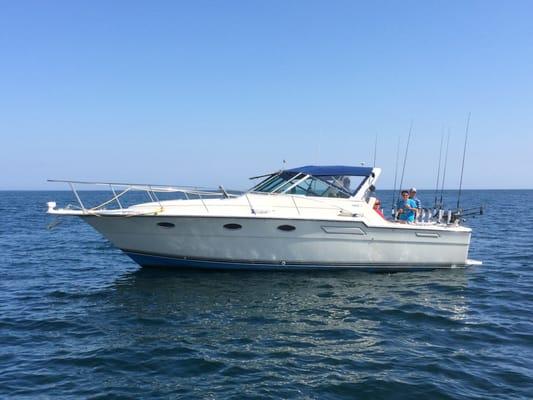 Charters on Lake Ontario