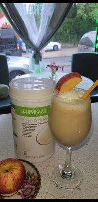 High Energy Protein Apple Drink - delicious, healthy pick me up ANYTIME of the day!