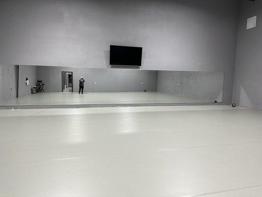 Dv8 Dance Complex