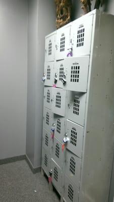 Lockers to keep your valuables locked up while you play!