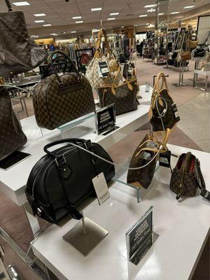 Louis Vuitton vintage and reconditioned bags!