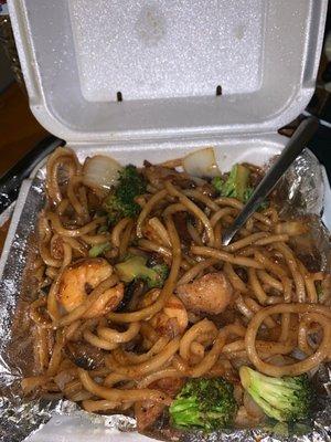 Yoshi Hibachi Grille - Chesterfield