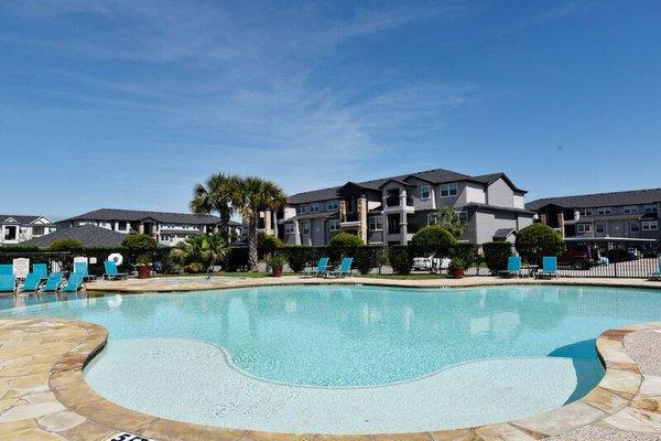 Resort and Beach-Style Pool and Spa