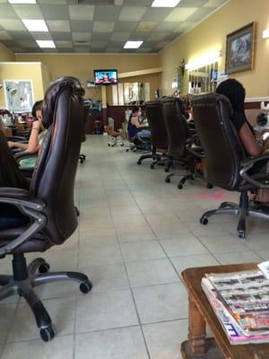 10 seats. 5 pedicure spa chairs.