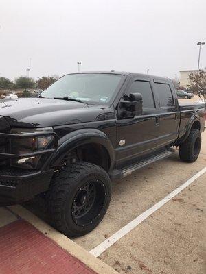 Bumper lift leveling kit exhaust HID blacked out side steps