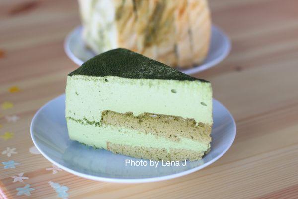 Matcha Mousse Cake 抹茶慕斯 ($8.50) - it's good! Strong matcha flavor in the mousse. Not too sweet.