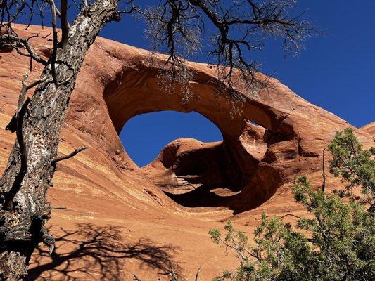 An arch in Monument Valley.