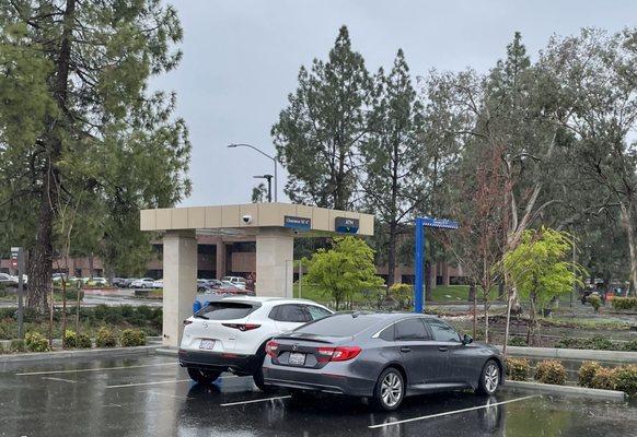 ATM drive-thru