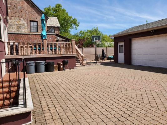 A project completed by Foster Home Improvement. Laid down 1000sqf of pavers in a backyard