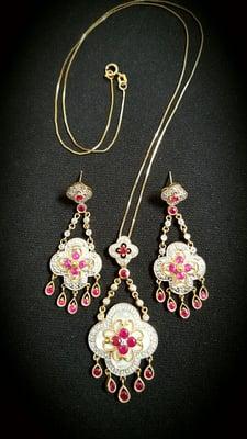 Indian Influence, Earrings & Necklace Set. Natural Diamonds & Ruby's