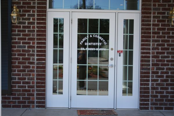 American Dental Care front entrance