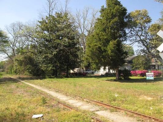 Lot for two duplexes in Statesboro.  Link for more details:  http://www.georgiamls.com/agentsite/search/propertyDetail.cfm?...