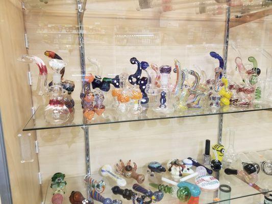 Best Bubblers and hand Pipes available.