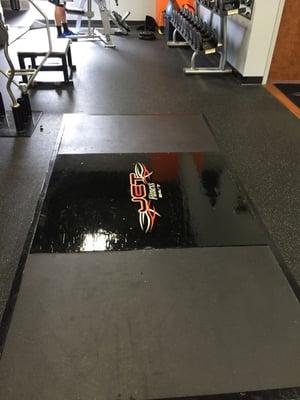 Check out our new deadlift station!!