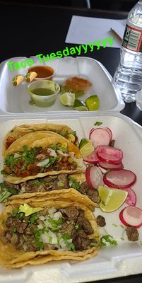 Steak and al pastor tacos. DELICIOUS Look how much meat anddd double tortilla. Super authentic!