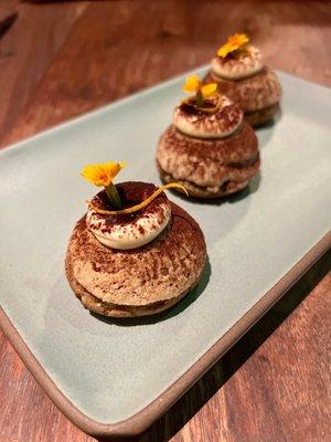 Tiramisu Puffs