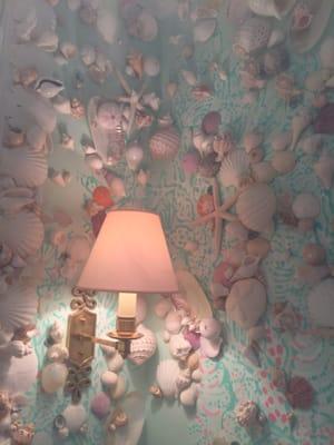 Changing room- cute shells