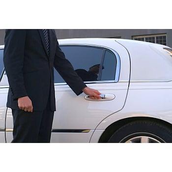 Your Chauffeur Airport Taxi and limousine service