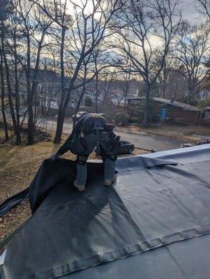 EPDM INSTALL