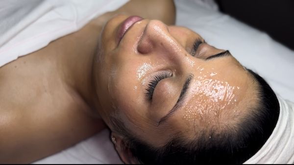 Signature Facial