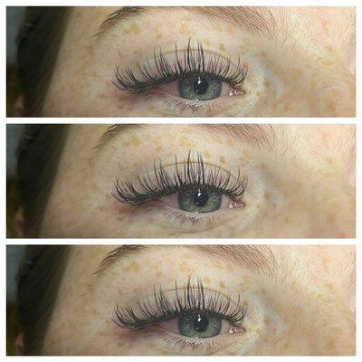 A full set of classic eyelash extensions