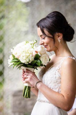 Beautiful May wedding bride with Petal's bouquet