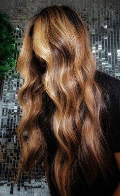 Beautiful caramel Balayage.