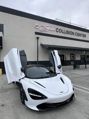 Signature Collision Center