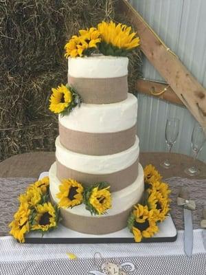 Rustic sunflower wedding cake!