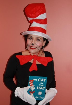 Cat in Hat Storyteller entertainer for birthday parties, libraries, schools & community events. Barnyard, Fairy Tale & Campfire Storytellers