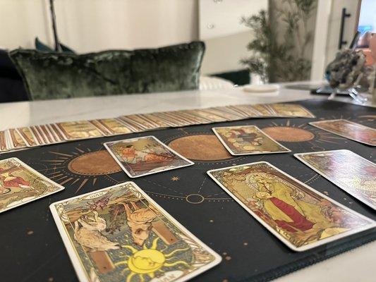 Tarot card reading