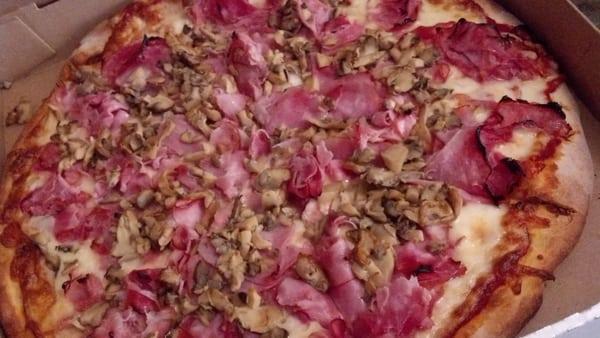 Ham and mushroom!! Killer pizza