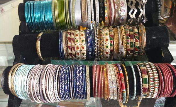 had cool colorful bangles