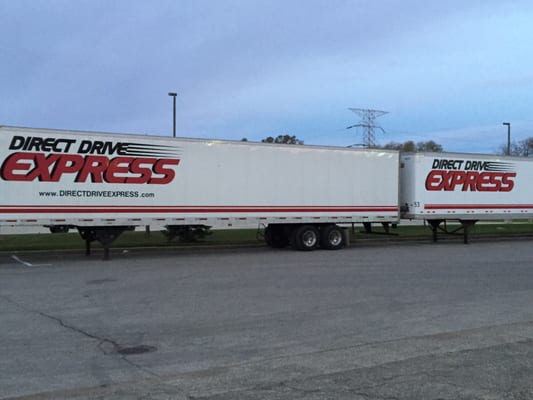 53' Dry Van Trailers ready to roll