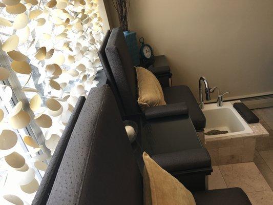 We provide a clean environment for you to relax and get pampered.