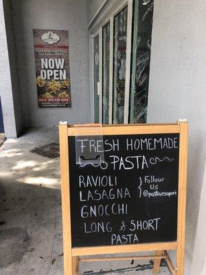 Pasta e Sapori - Local Pasta Shop & Marketplace